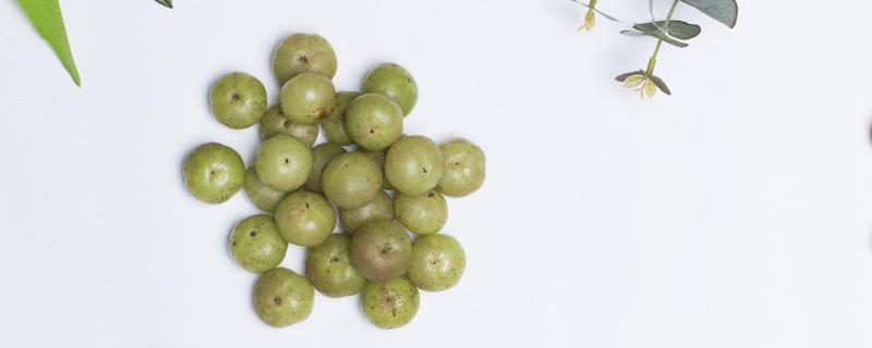 油甘子一天吃多少个 油甘子可以直接吃吗