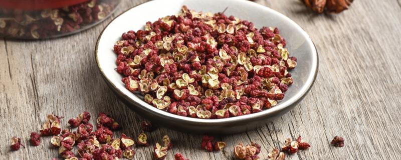 泡酒用青花椒还是红花椒好 怎么挑选花椒