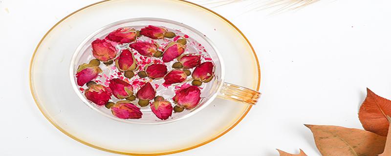 玫瑰花茶泡出来是什么颜色最好 玫瑰花茶泡几次比较好