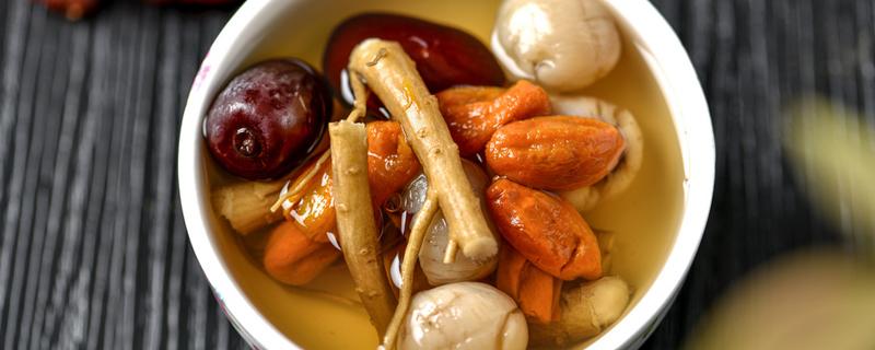 鸡睾丸的功效与作用 什么人不能吃鸡睾丸