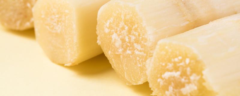 削好的甘蔗吃不完怎么保存 削好的甘蔗为什么会变红