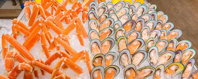 青口打开里面黑的是屎吗 青口整个都可以吃吗