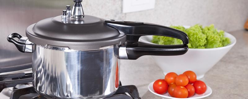 高压锅煮红薯需要多长时间能熟 高压锅10分钟相当于炖多久