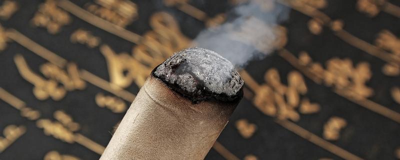 拉肚子艾灸什么部位 拉肚子艾灸的方法有哪些