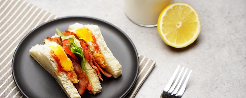 长期吃三明治的危害 便秘的人可以吃三明治吗