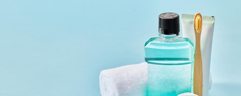 牙刷应该选软毛还是硬毛 牙刷多久换一次最好