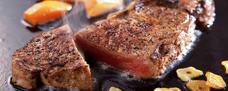 煎牛排用什么锅 煎牛排前要洗牛排吗