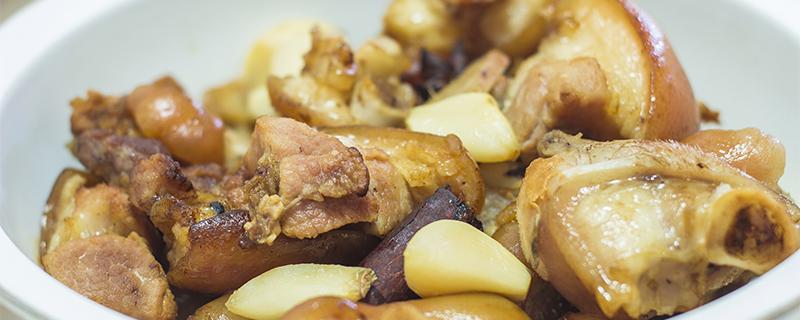 猪脚可以炖山药吗 猪脚炖山药的作用