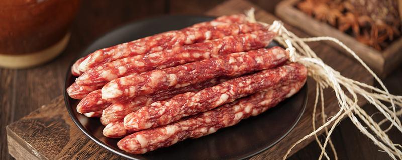 晒香肠有好多苍蝇叮怎么办 腊肠冬天晚上可以晾在外面吗