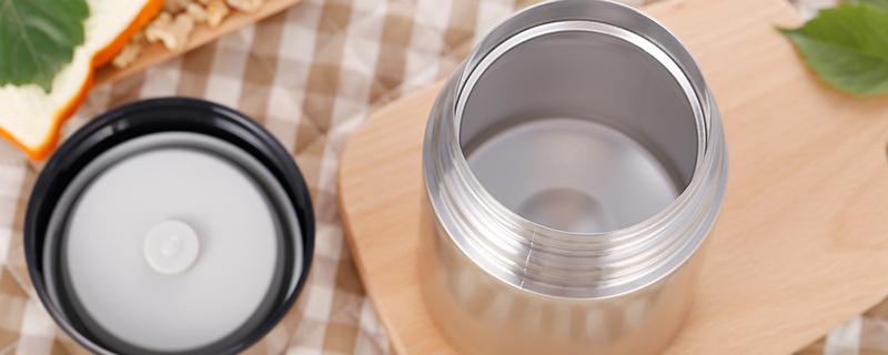 保温杯怎么清洗第一次用 新保温杯能装100℃开水吗