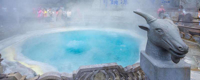 泡温泉可以去湿气吗 泡温泉对风湿关节炎有好处吗