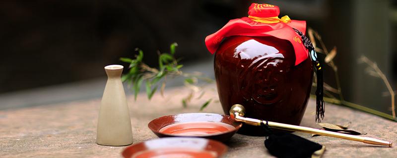 泡人参酒放什么材料最好 人参酒的制作方法