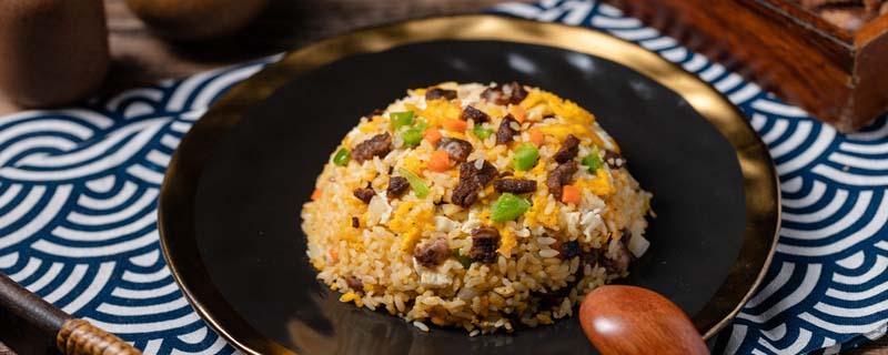 炒饭隔夜还能吃吗 隔夜的炒饭怎么加热比较好吃
