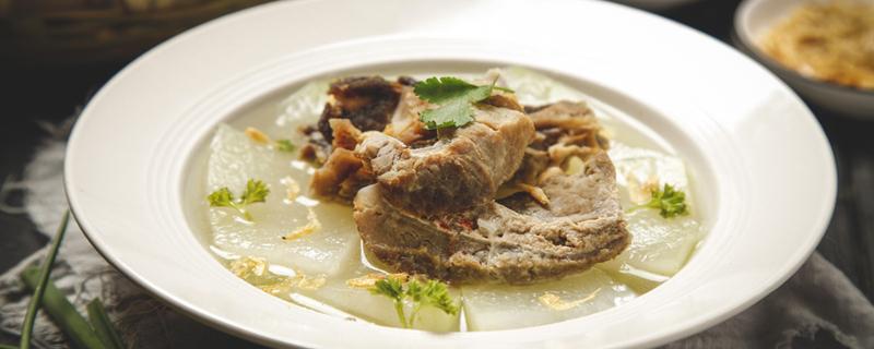 骨头汤放冰箱5天还可以吃吗 骨头汤喝了能长高吗