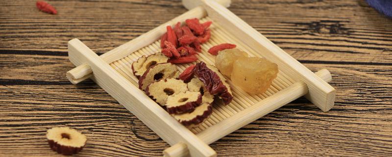 枸杞跟红枣可以一起吃吗 孕妇能吃枸杞红枣吗