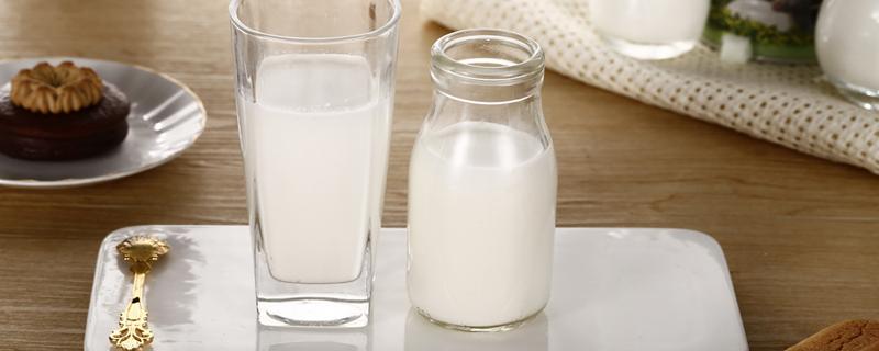 牛乳能直接喝吗 牛乳结块了能喝吗