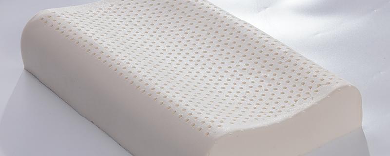 乳胶枕发黄了还能用吗 乳胶枕发黄可以洗吗