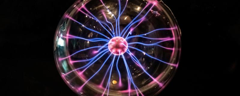 为什么冬天有静电夏天没有 为什么冬天摸什么都有静电