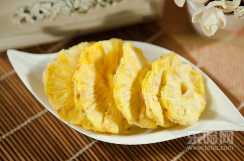 菠萝糖尿病人可以吃吗